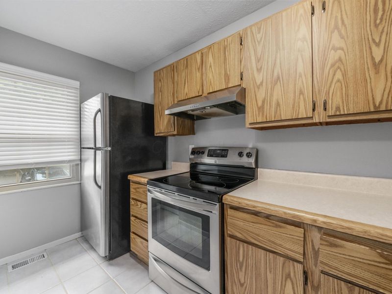 210 Foxtrail Court, Unit 210, Westerville, OH 43081 Photo 7