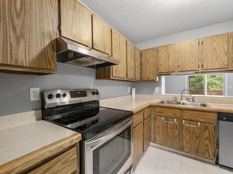 210 Foxtrail Court, Unit 210, Westerville, OH 43081 Photo 8