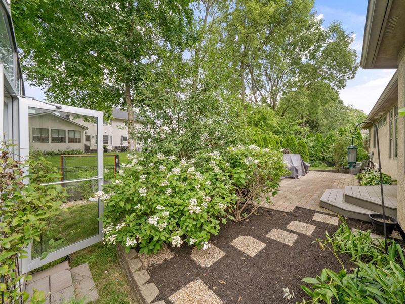 982 Adin Trail, Columbus, OH 43235 Photo 68