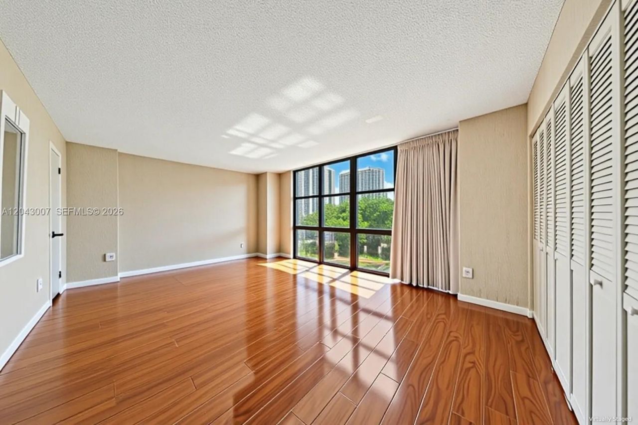 18181 NE 31st Ct , Unit 506, Aventura, FL 33160 Photo