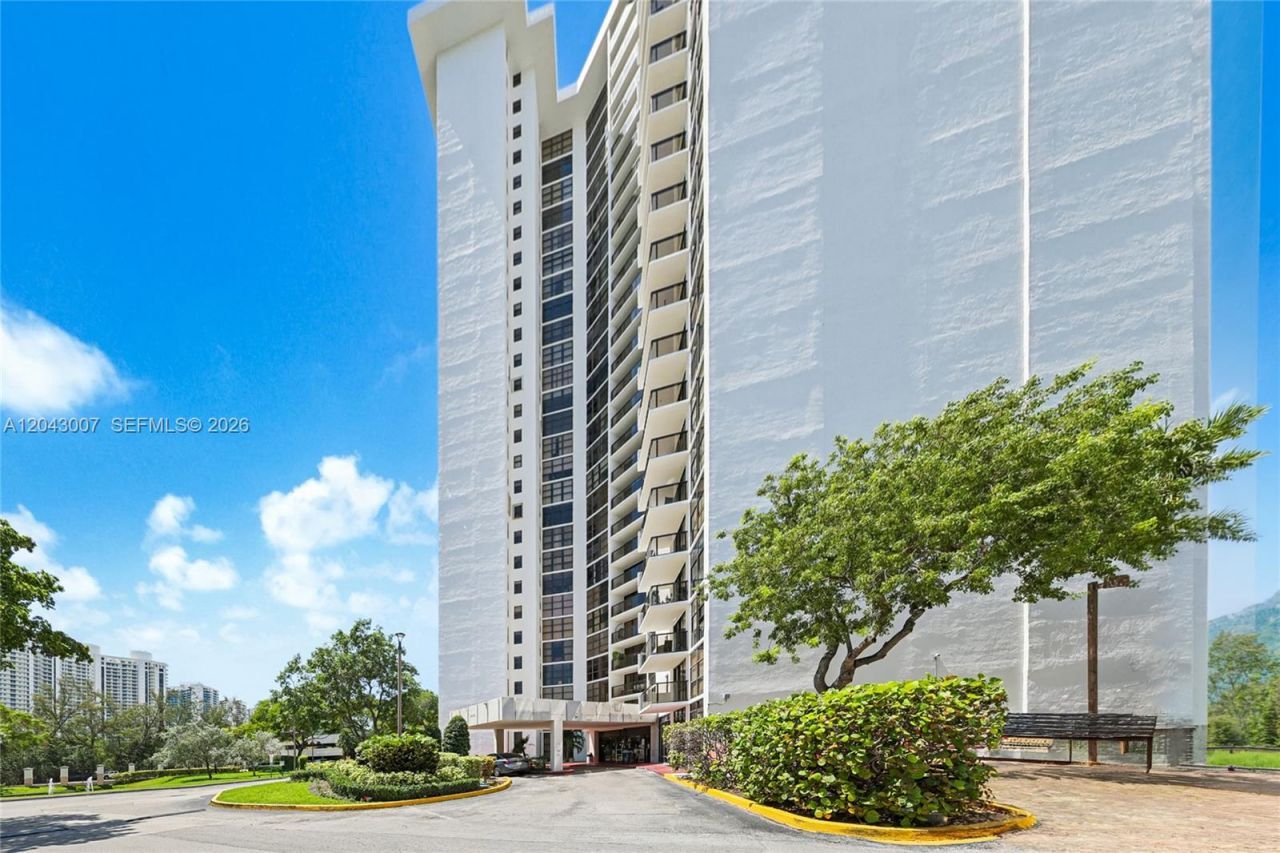 18181 NE 31st Ct , Unit 506, Aventura, FL 33160 Photo