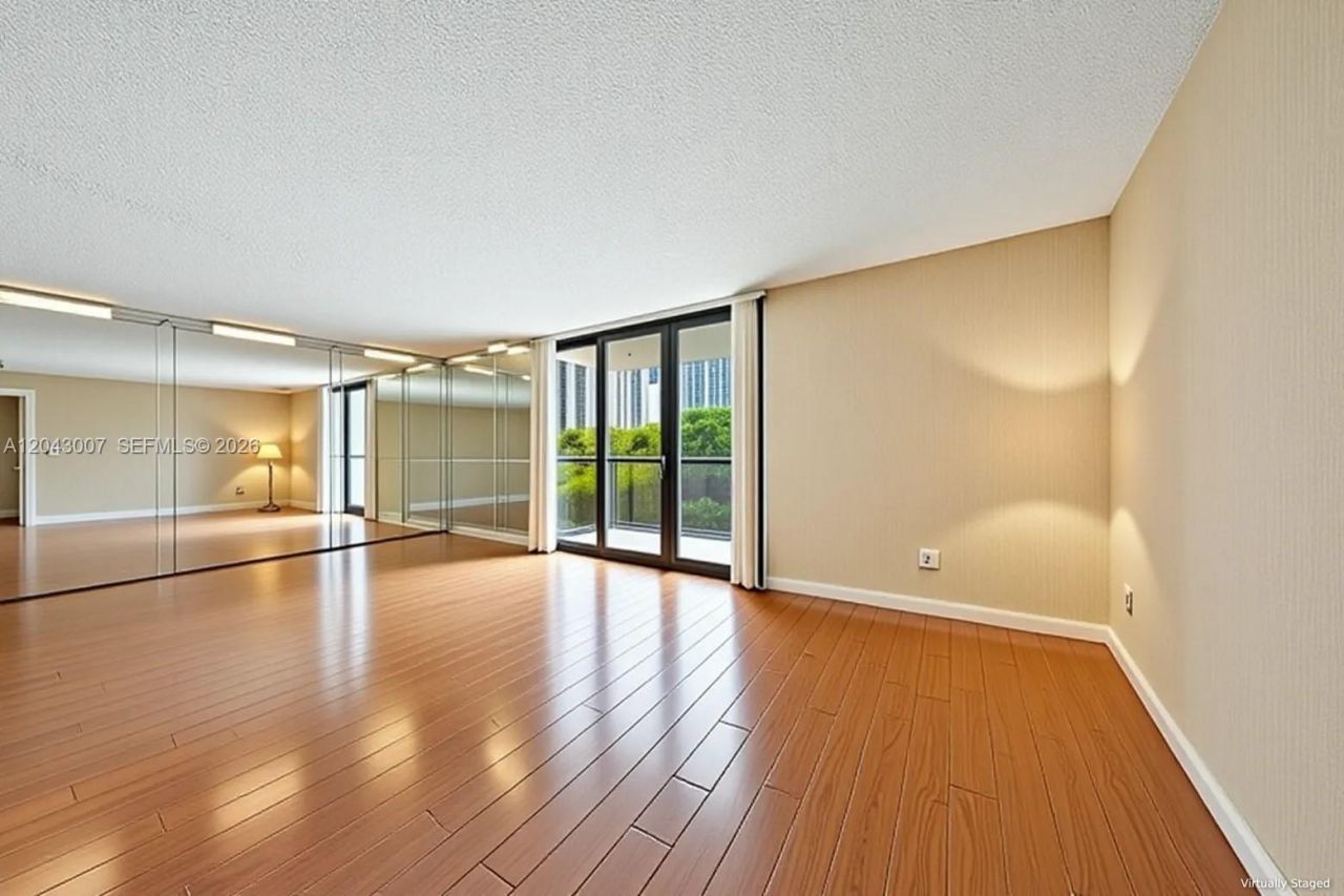 18181 NE 31st Ct , Unit 506, Aventura, FL 33160 Photo