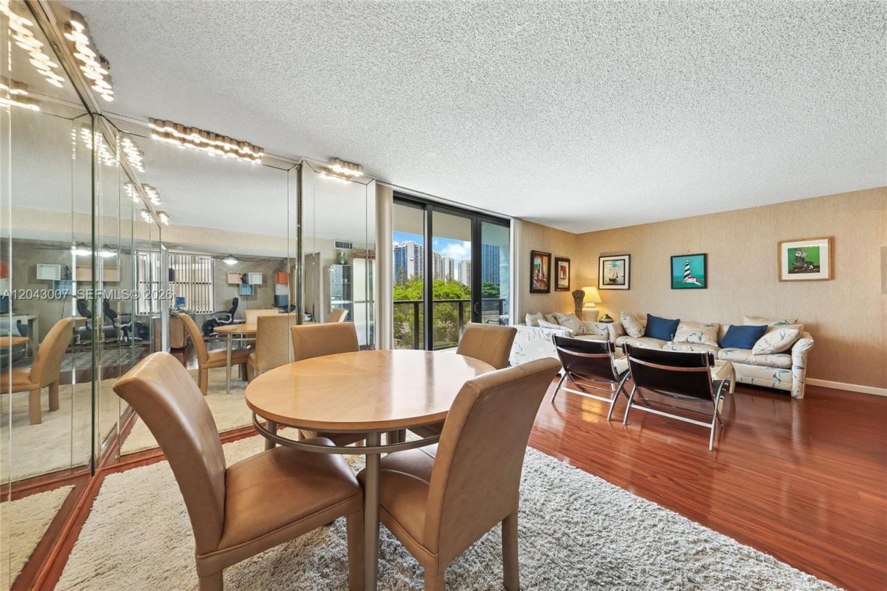 18181 NE 31st Ct , Unit 506, Aventura, FL 33160 Photo