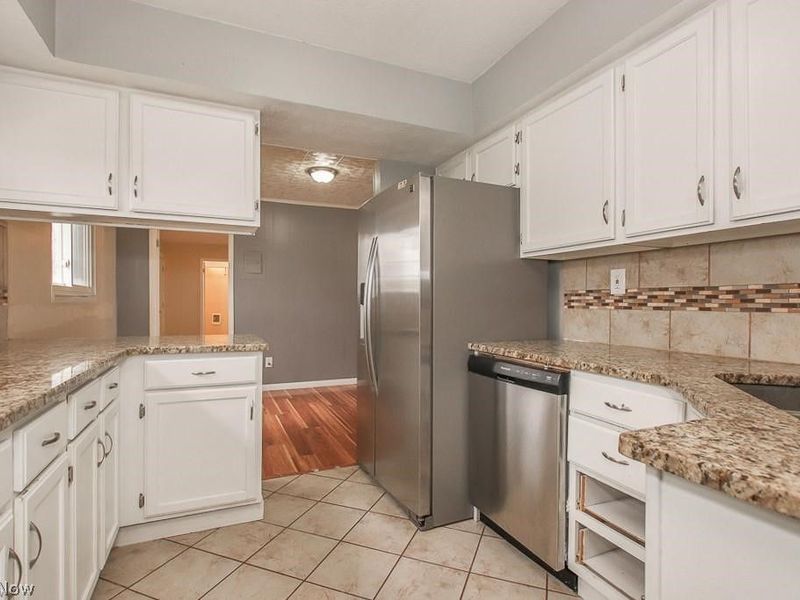 6119 Eaton Court, Bedford Heights, OH 44146 Photo 13