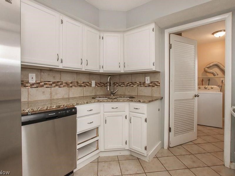 6119 Eaton Court, Bedford Heights, OH 44146 Photo 16