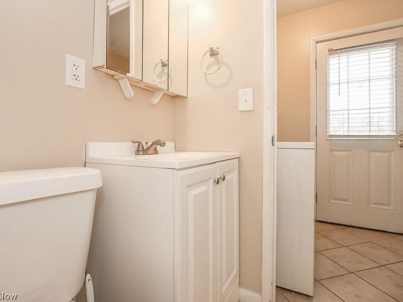 6119 Eaton Court, Bedford Heights, OH 44146 Photo 17