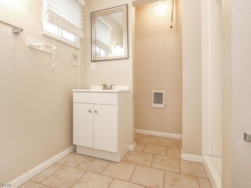6119 Eaton Court, Bedford Heights, OH 44146 Photo 22