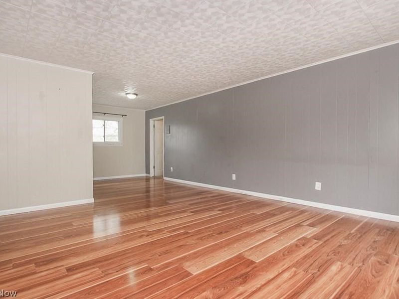 6119 Eaton Court, Bedford Heights, OH 44146 Photo 7