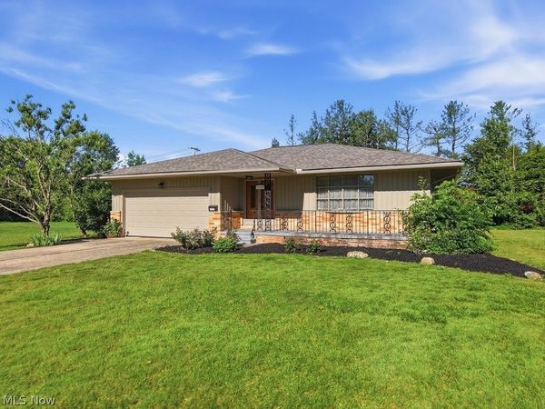 33305 W Sharondale Drive , Solon, OH 44139