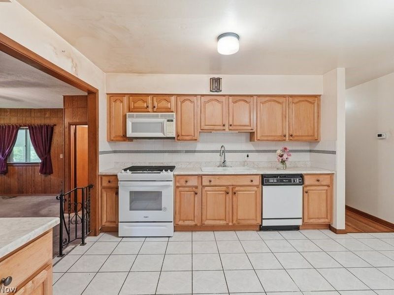 33305 W Sharondale Drive, Solon, OH 44139 Photo 11