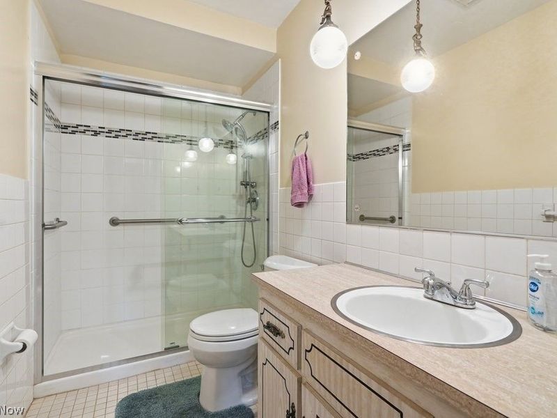 33305 W Sharondale Drive, Solon, OH 44139 Photo 22