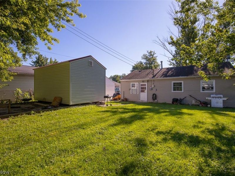 4144 Riverside Drive , Lorain, OH 44055 Photo 24