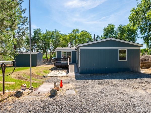 304 NW HEMLOCK Avenue, Royal City, WA 99357