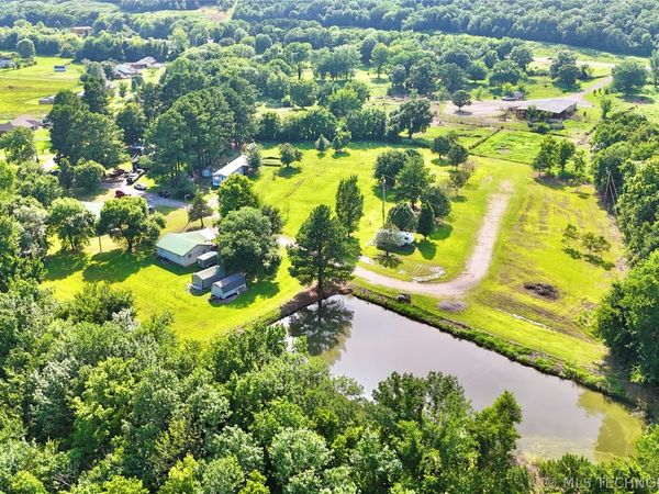35968 Picturerock Drive , Wister, OK 74966