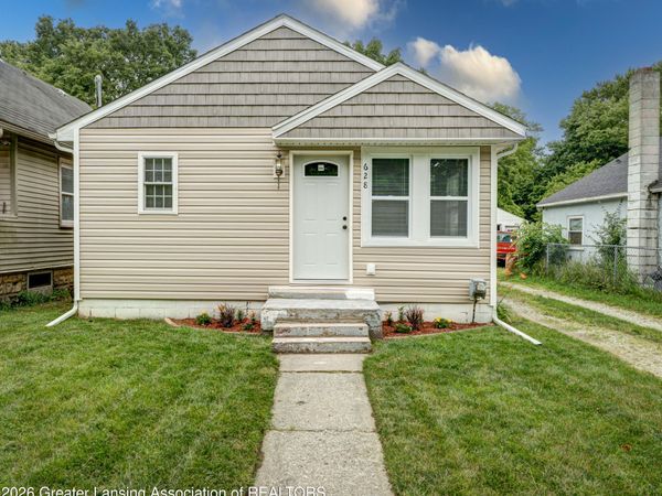 628 S Hayford Avenue, Lansing, MI 48912