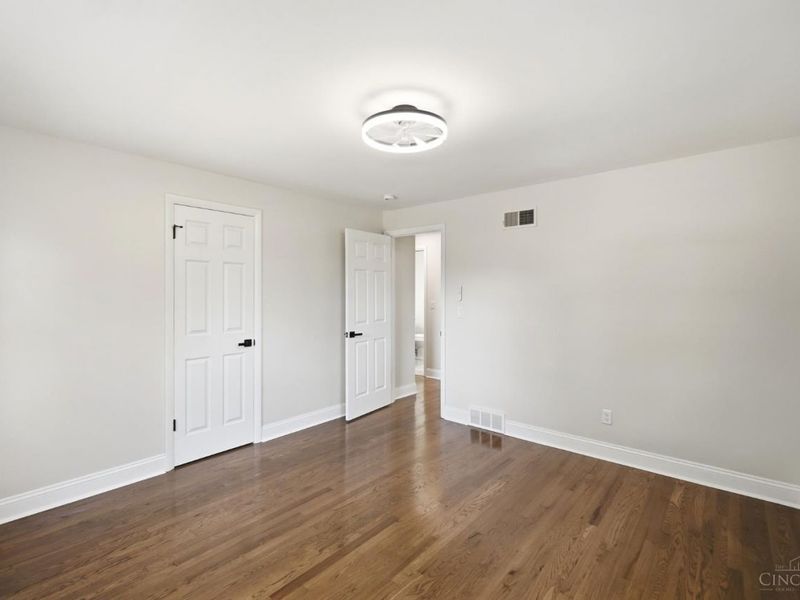 38 Handel Lane, Greenhills, OH 45218 Photo 41
