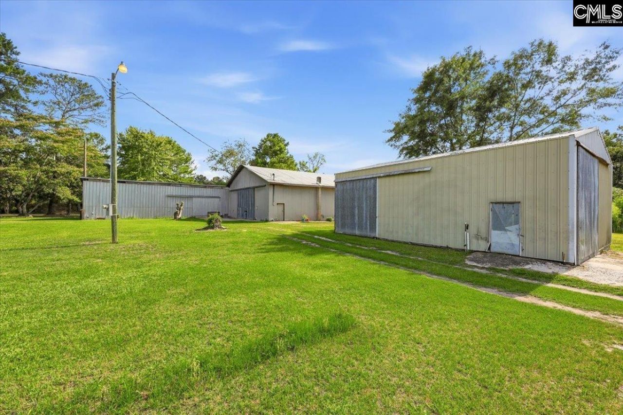 1566/1966 Hoffman Drive  Photo 45