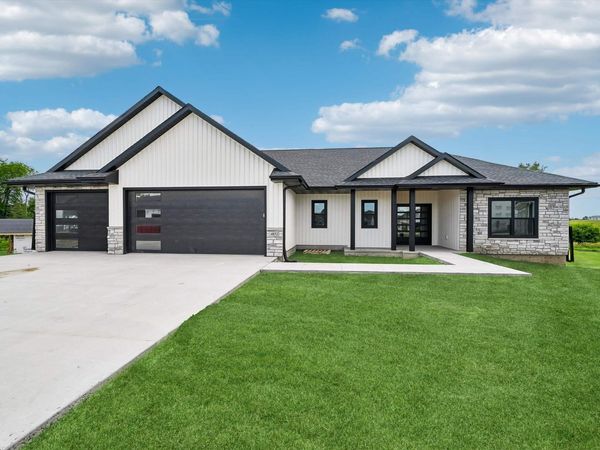 4832 Steel Court, Marion, IA 52302