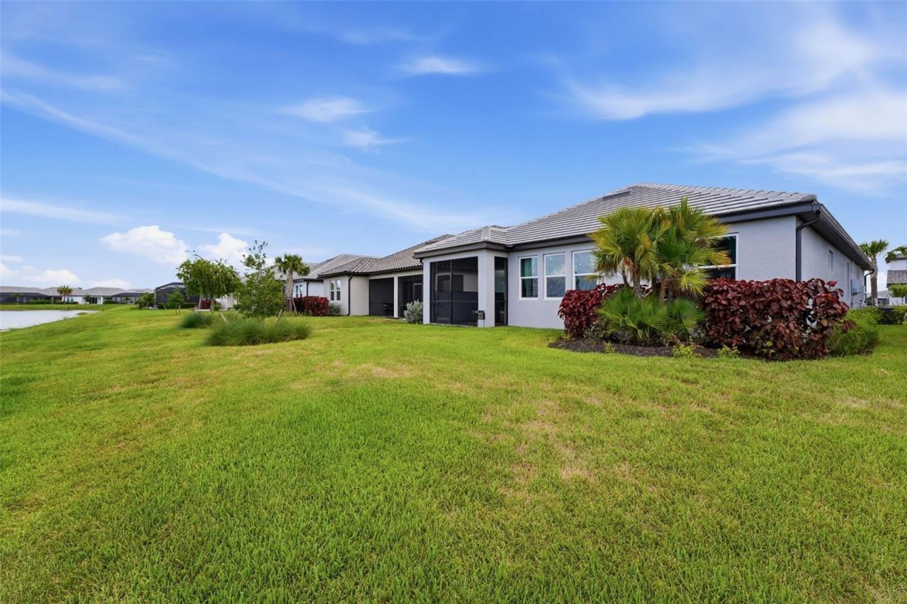 17325 Savory Mist Circle, Bradenton, FL 34211 Photo