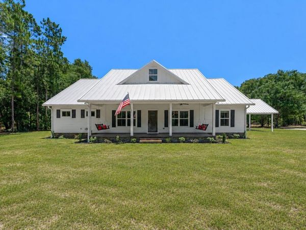 357 SW CONESTOGA WAY , FORT WHITE, FL 32038