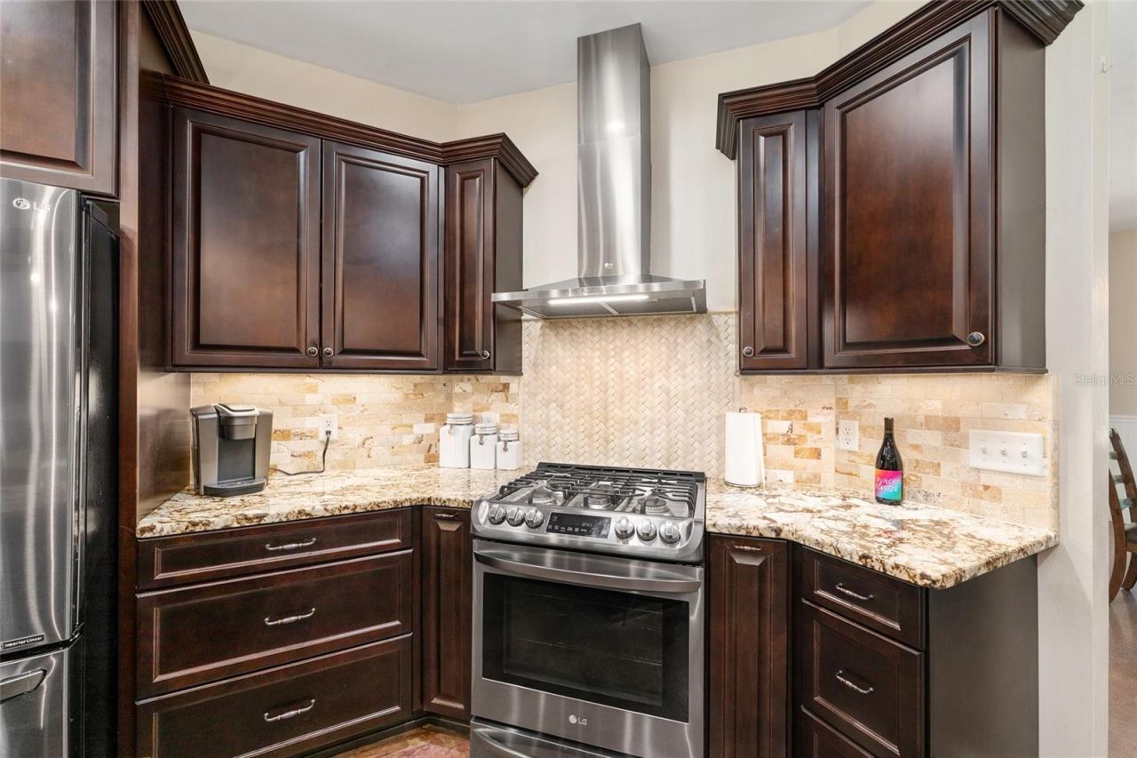 357 SW Conestoga Way, Fort White, FL 32038 Photo