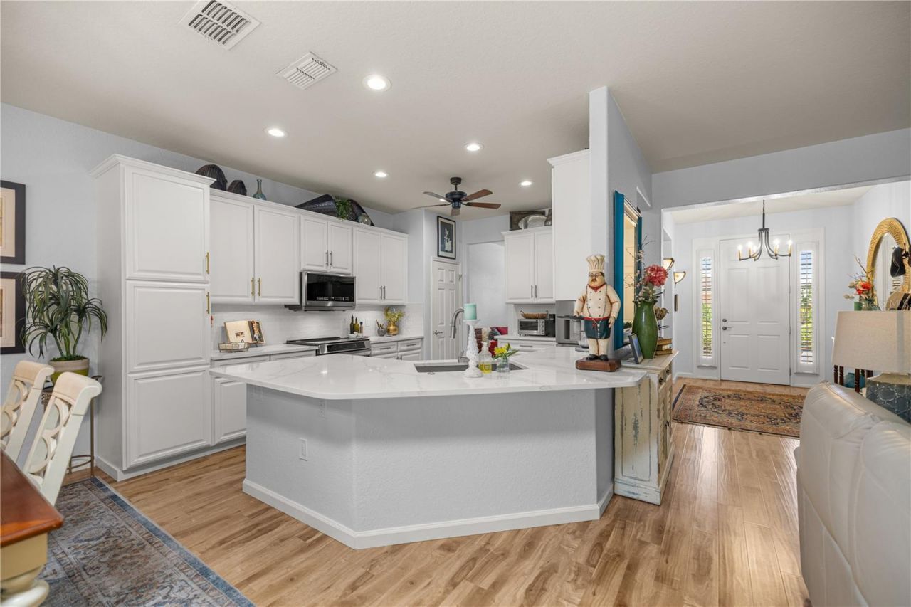 9383 SW 71st Loop, Ocala, FL 34481 Photo
