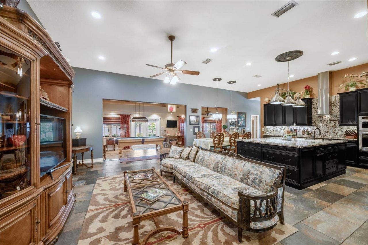1128 Lumsden Trace Circle , Valrico, FL 33594 Photo