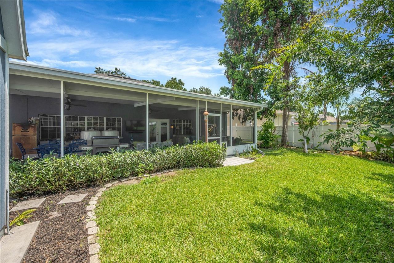 1128 Lumsden Trace Circle , Valrico, FL 33594 Photo