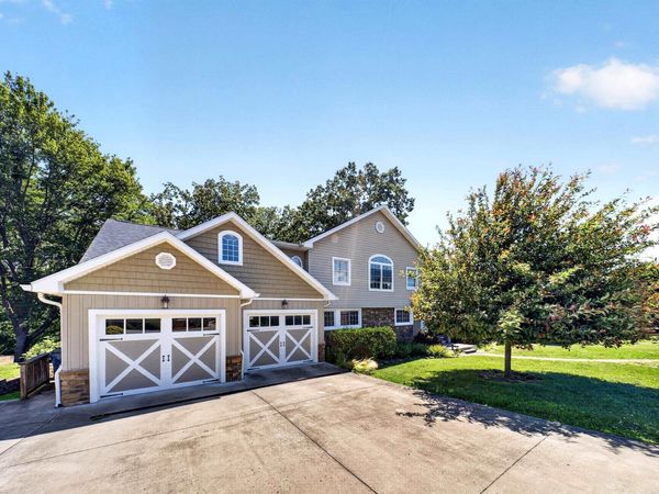 106 New Hampshire Drive , Ashland, KY 41101