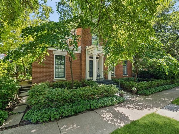 314 Lake Street , Evanston, IL 60201