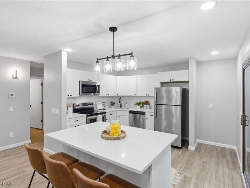 17933 Cliffside Drive, Strongsville, OH 44136 Photo 18