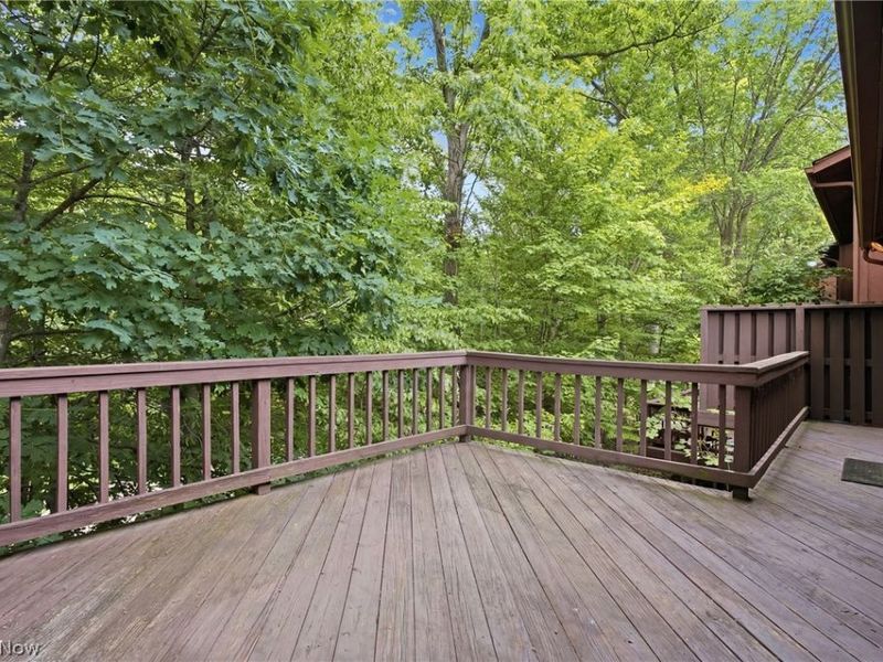 17933 Cliffside Drive, Strongsville, OH 44136 Photo 37