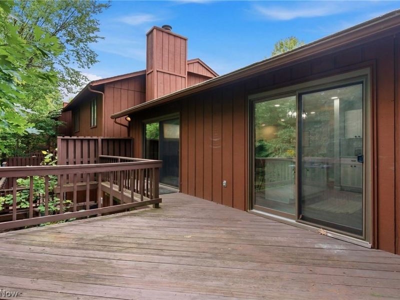 17933 Cliffside Drive, Strongsville, OH 44136 Photo 38