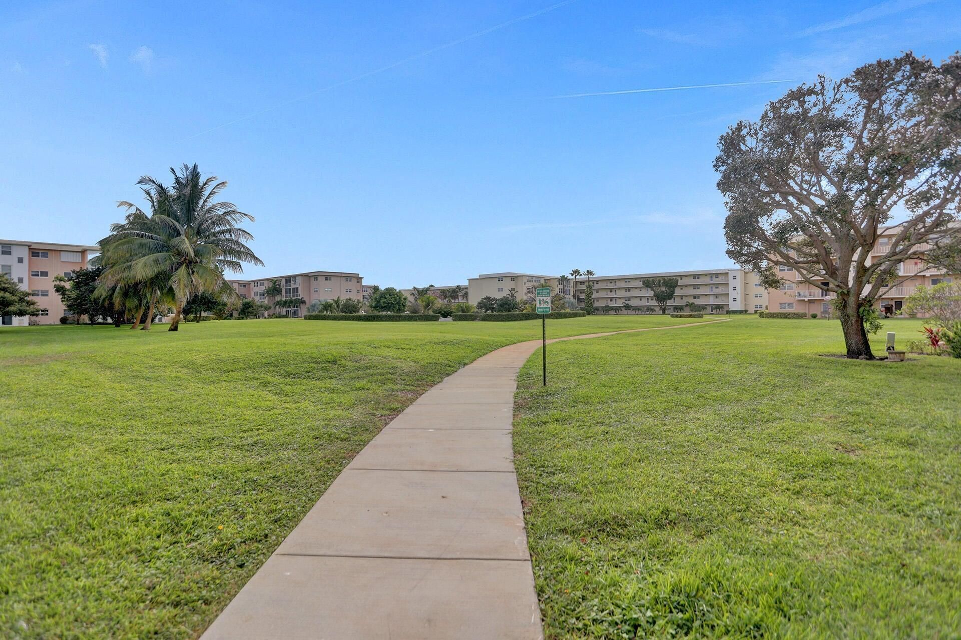 130 NE 26th Avenue, Unit 3070, Boynton Beach, FL 33435 Photo