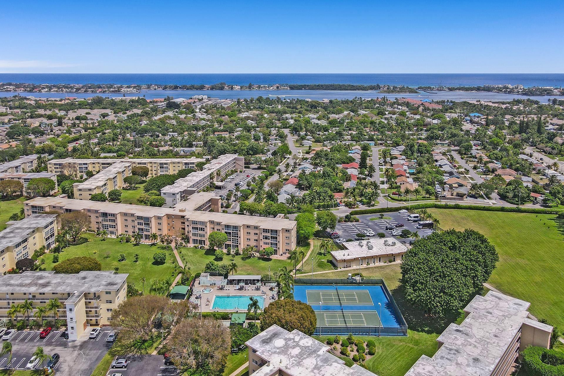 130 NE 26th Avenue, Unit 3070, Boynton Beach, FL 33435 Photo