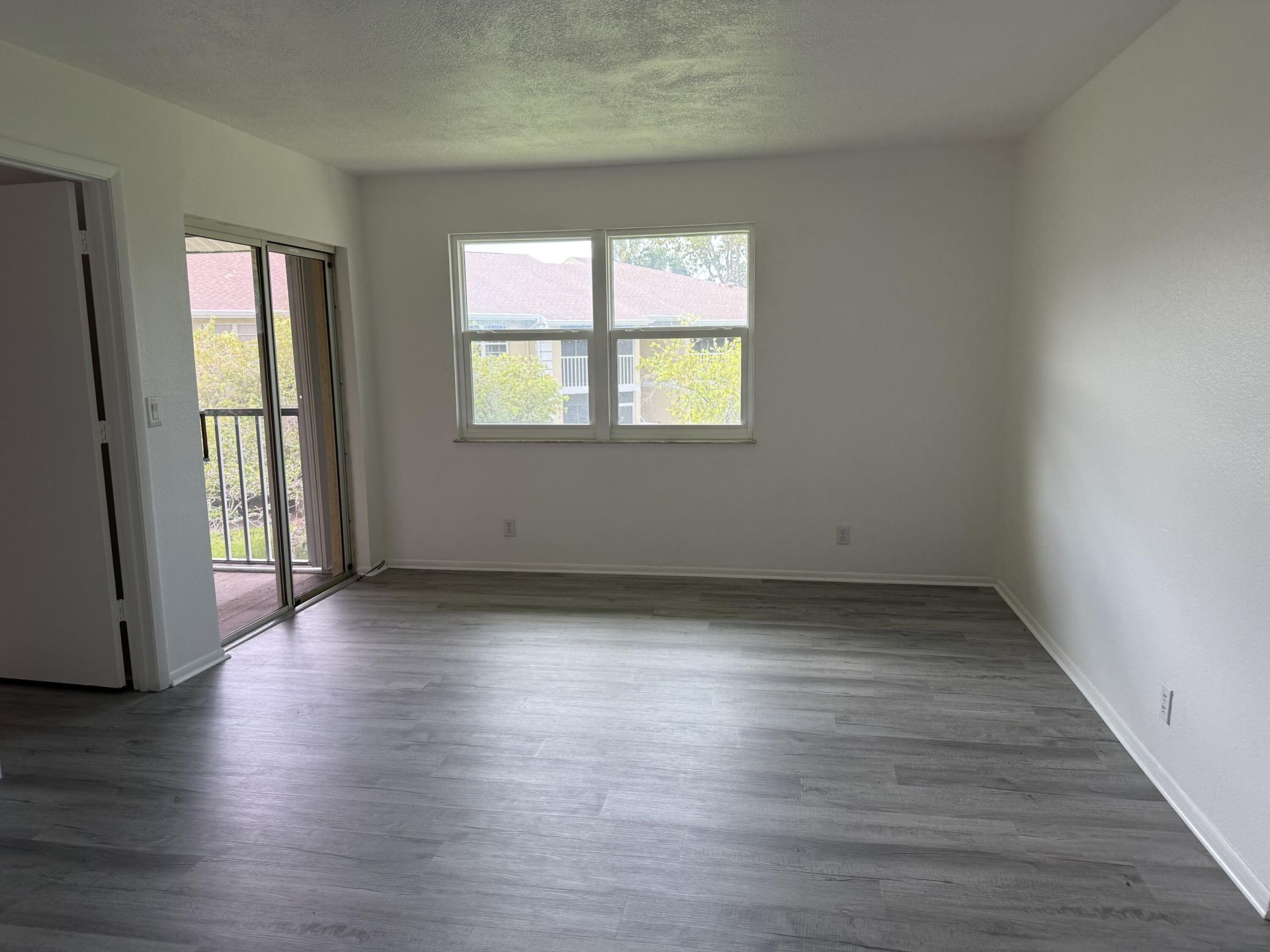 1536 SE Royal Green, Unit 201, Port Saint Lucie, FL 34952 Photo