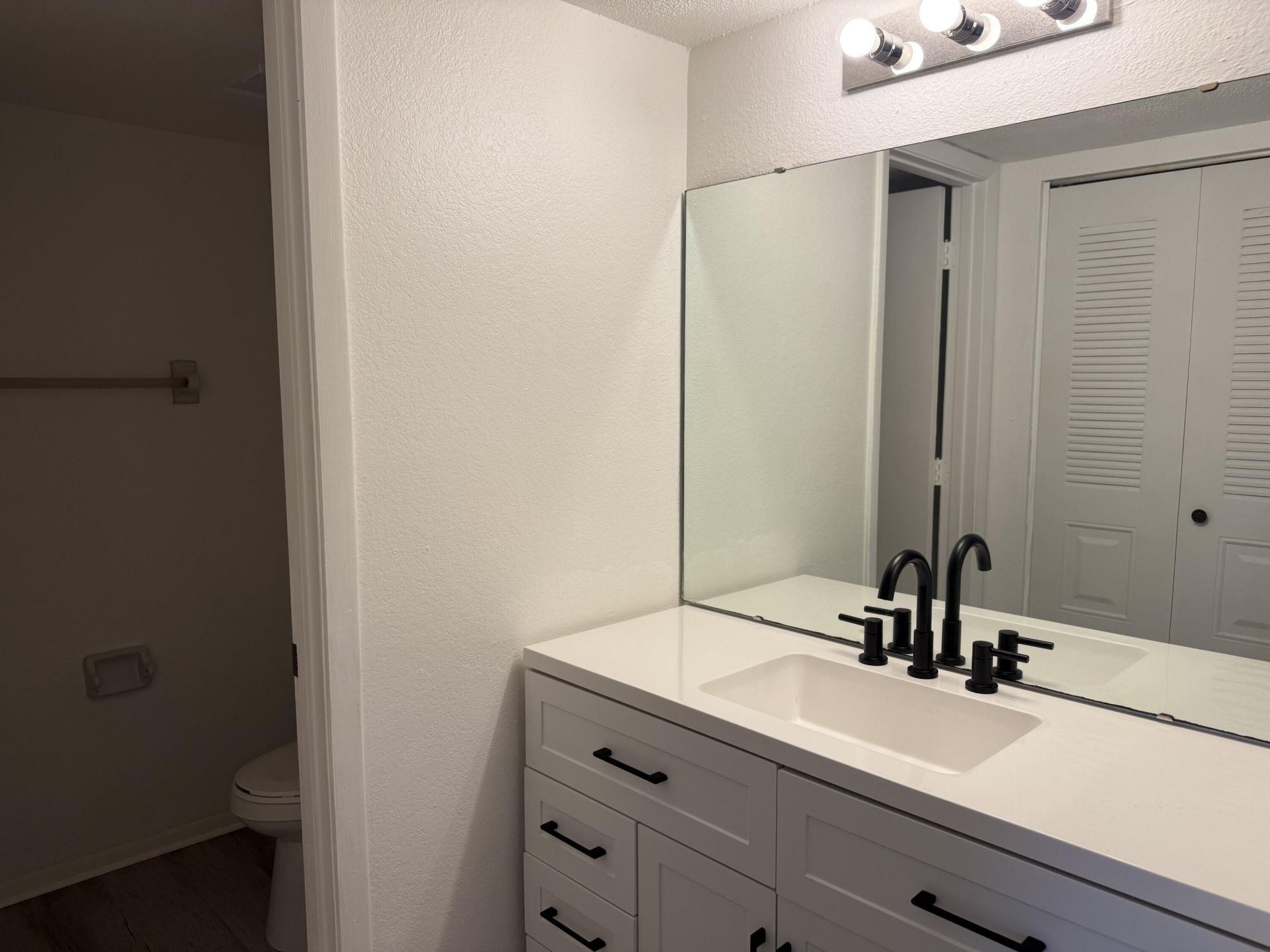 1536 SE Royal Green, Unit 201, Port Saint Lucie, FL 34952 Photo