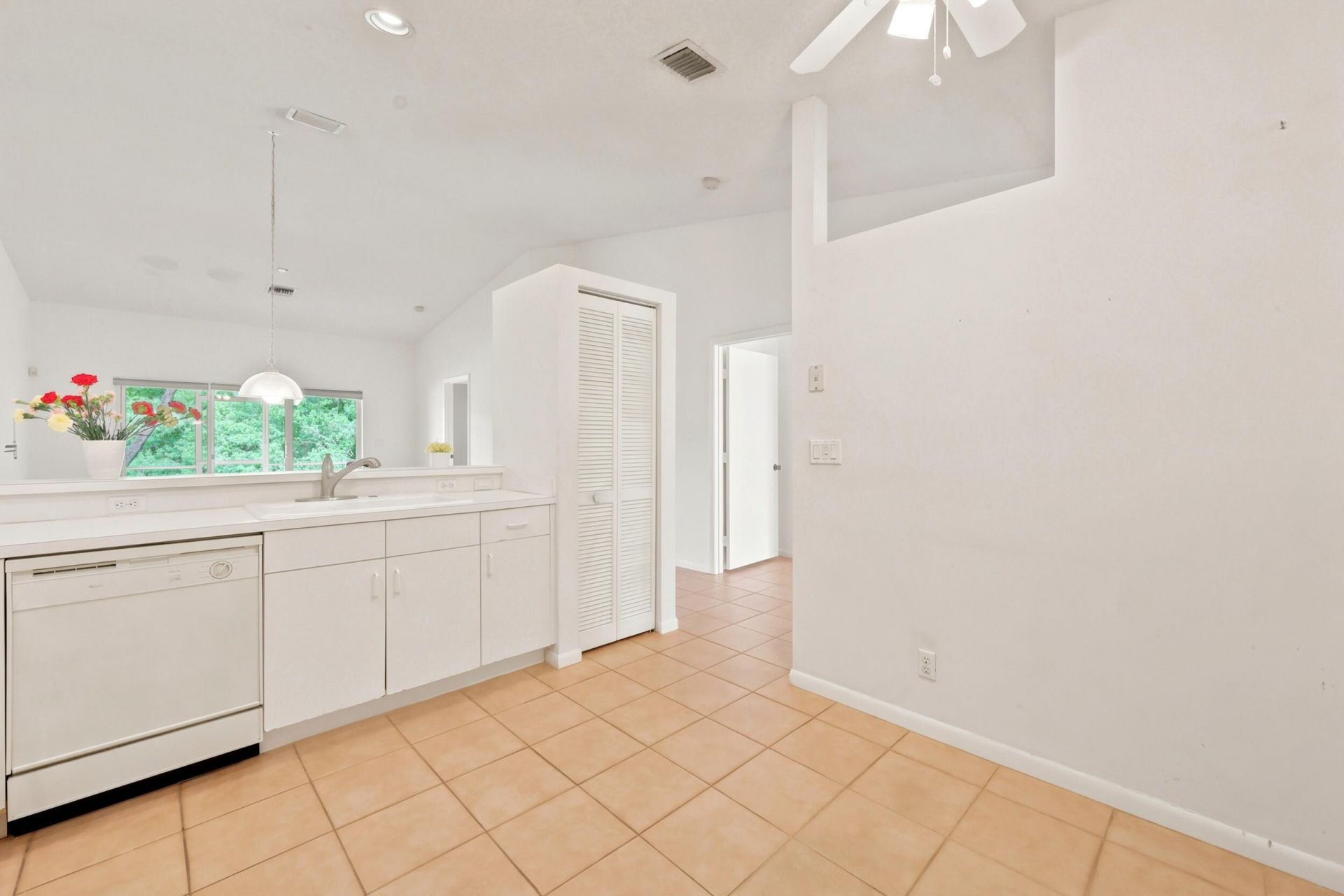 10432 Lake Vista Circle, Boca Raton, FL 33498 Photo