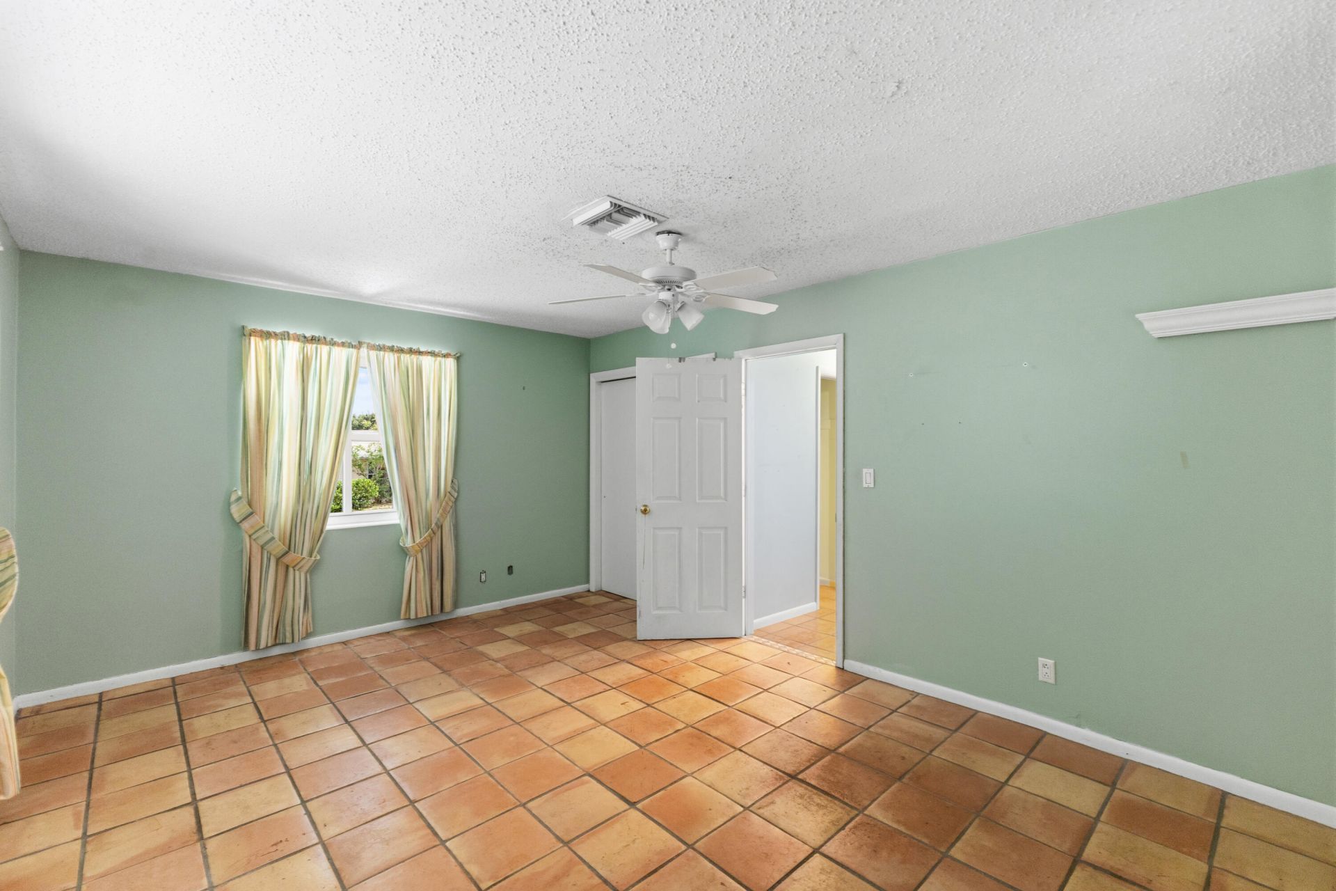 201 W Riverside Drive, Jupiter, FL 33469 Photo