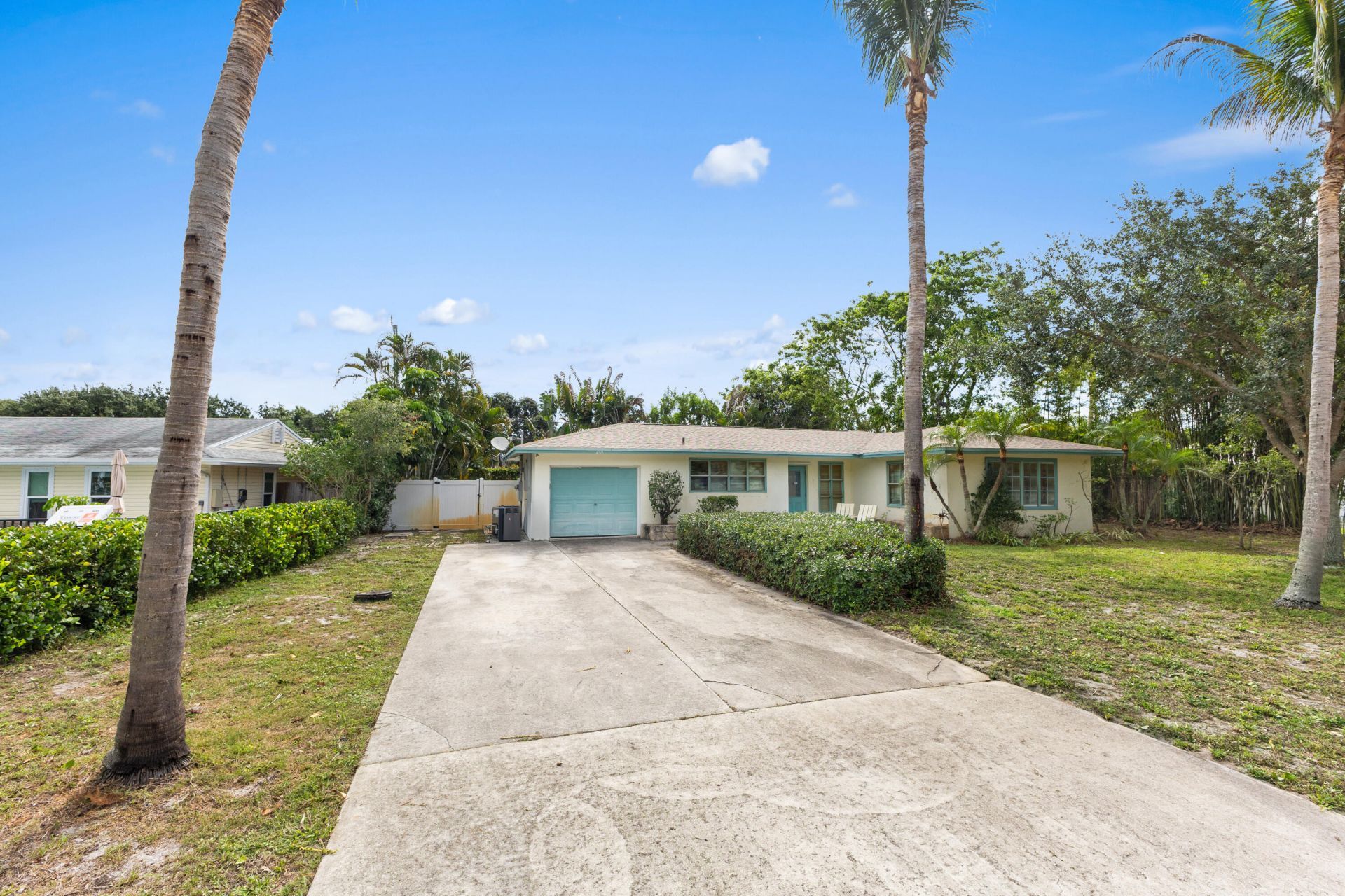 201 W Riverside Drive, Jupiter, FL 33469 Photo