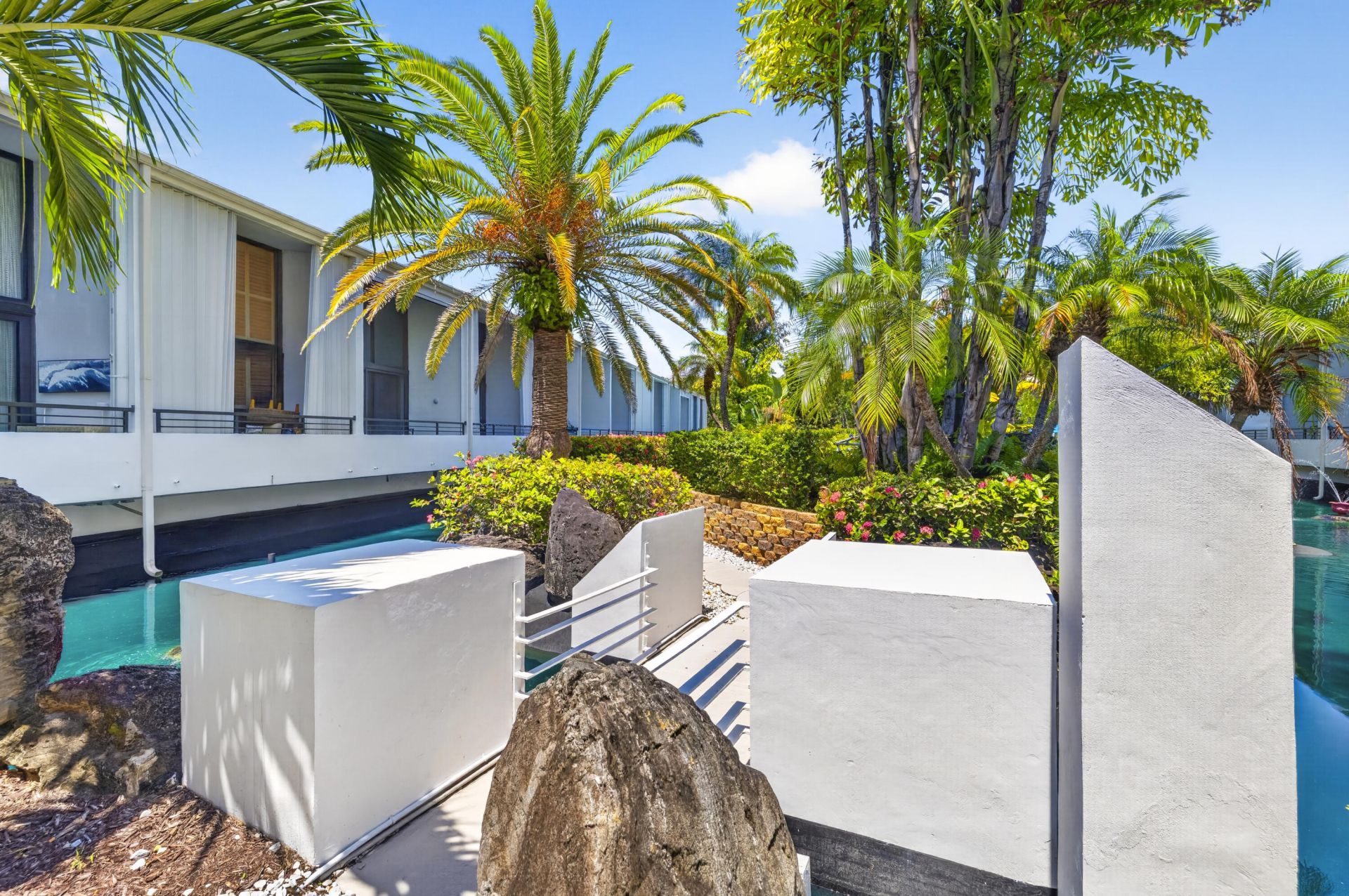 3589 S Ocean Boulevard, Unit 26, South Palm Beach, FL 33480 Photo
