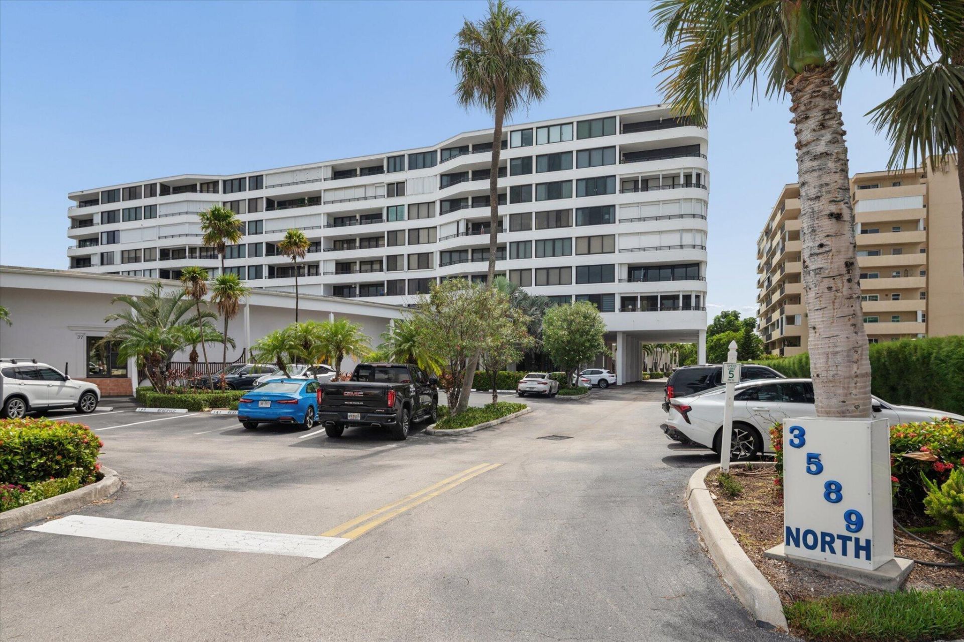 3589 S Ocean Boulevard, Unit 30, South Palm Beach, FL 33480 Photo