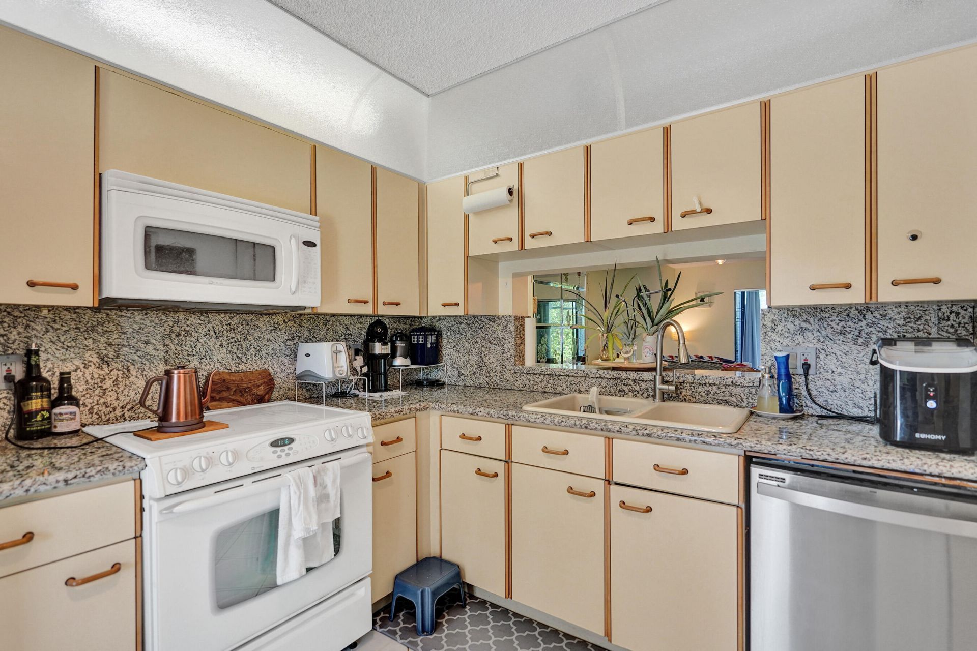 5201 W Club Circle, Unit 103, Boca Raton, FL 33431 Photo