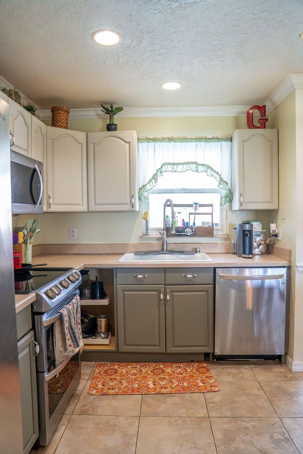 2445 NE 16th Court, Jensen Beach, FL 34957 Photo
