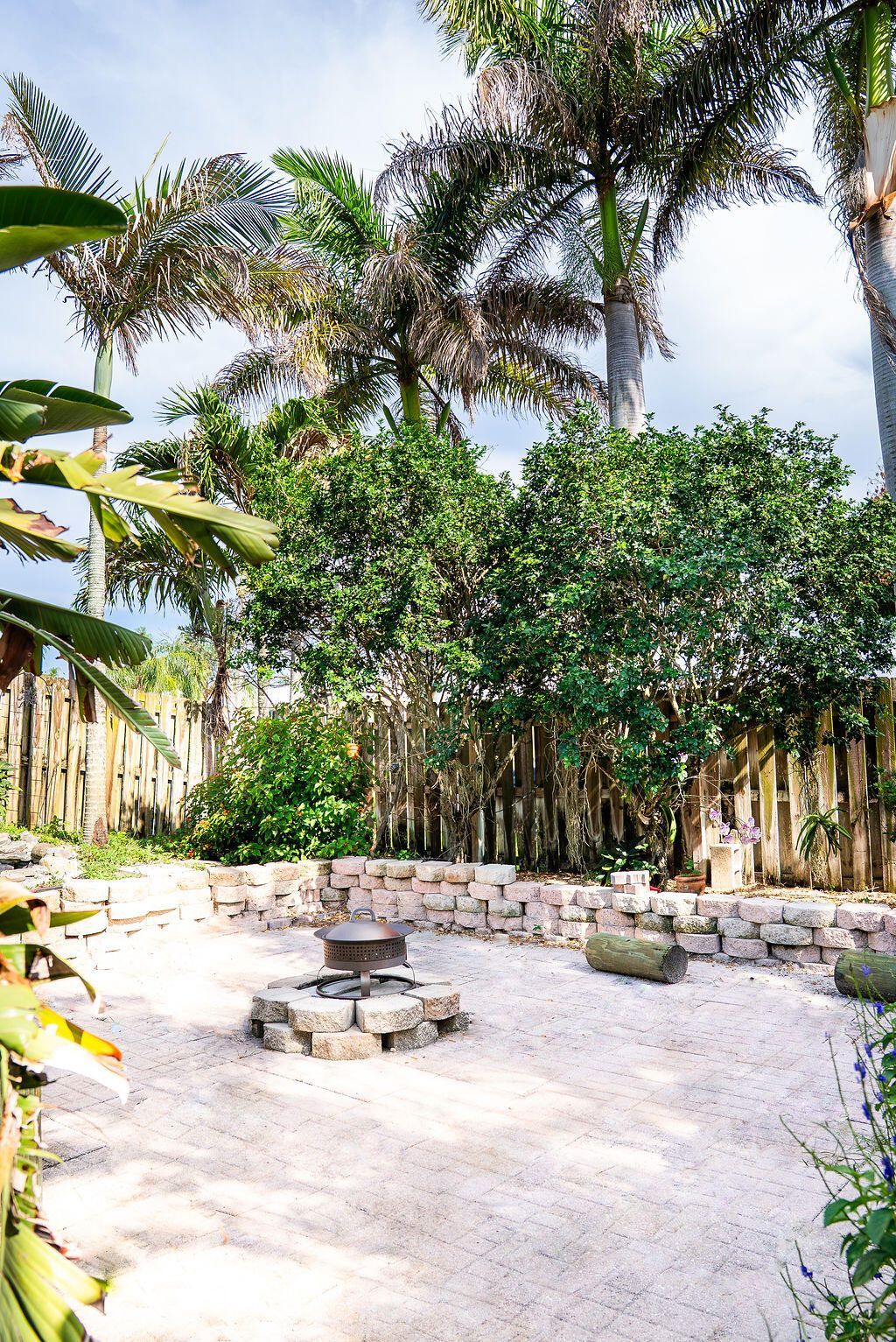 2445 NE 16th Court, Jensen Beach, FL 34957 Photo