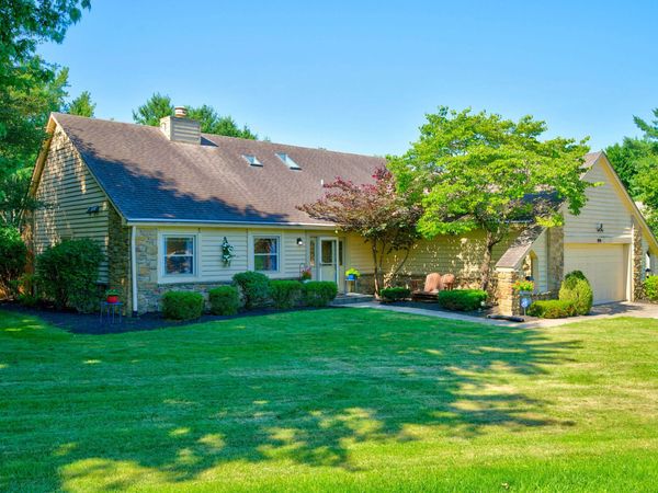 633 Echo Circle, Greenwood, IN 46142