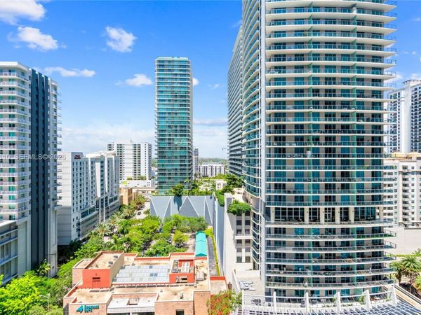 1080 Brickell Ave, Unit 1509, Miami, FL 33131