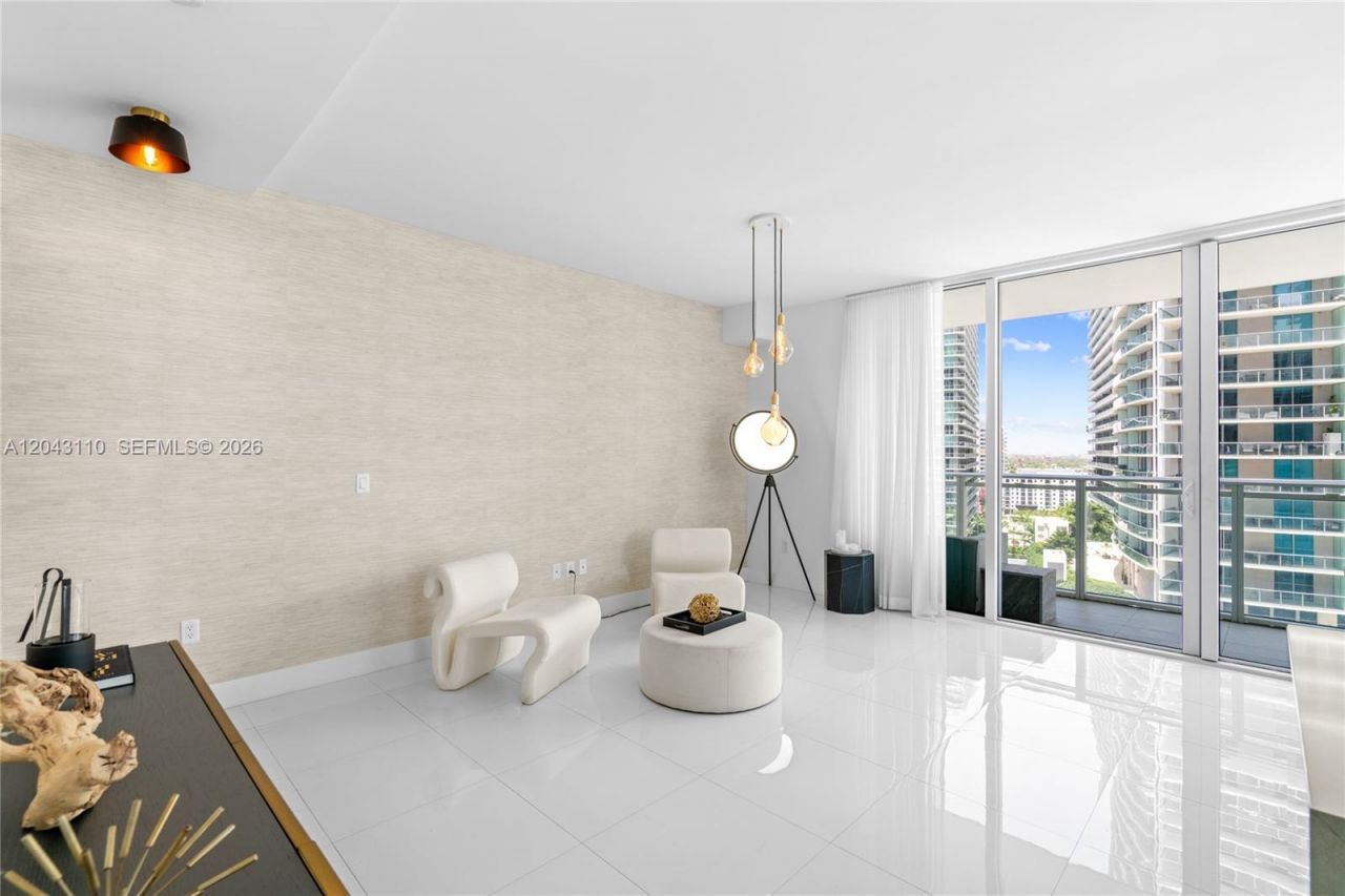1080 Brickell Ave, Unit 1509, Miami, FL 33131 Photo