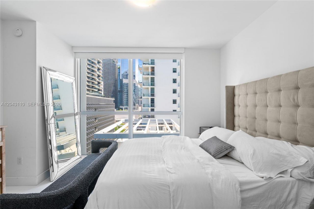 1080 Brickell Ave, Unit 1509, Miami, FL 33131 Photo