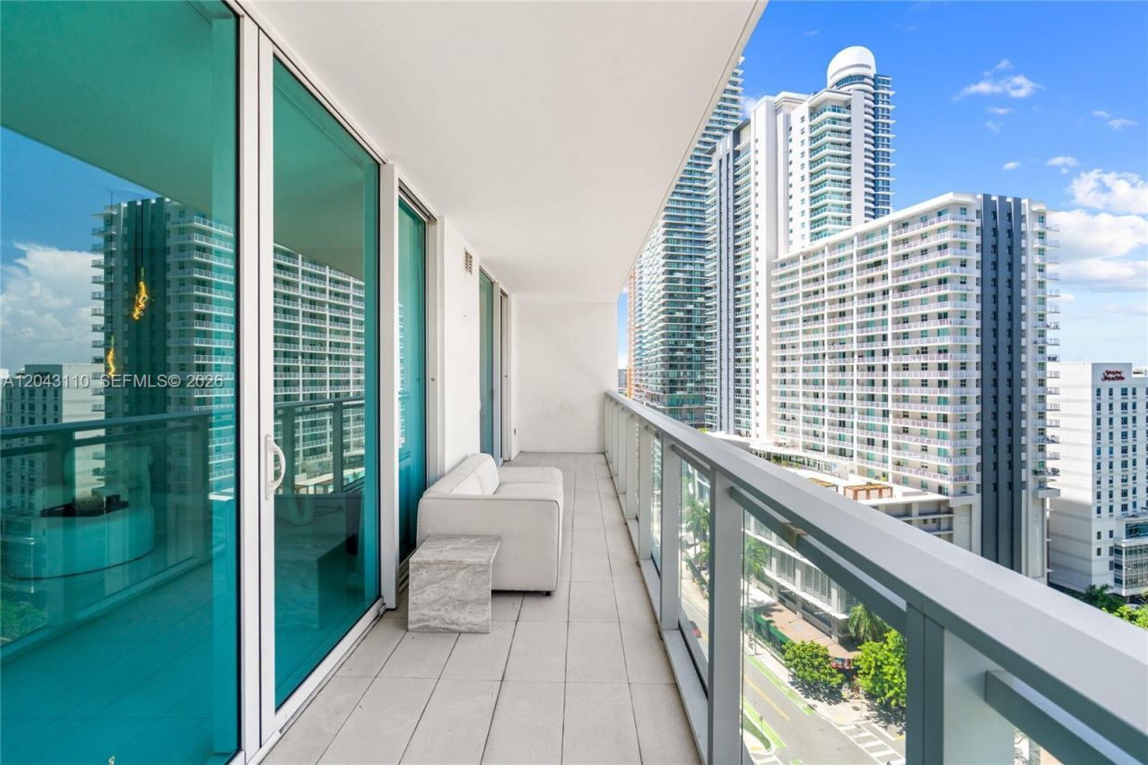 1080 Brickell Ave, Unit 1509, Miami, FL 33131 Photo